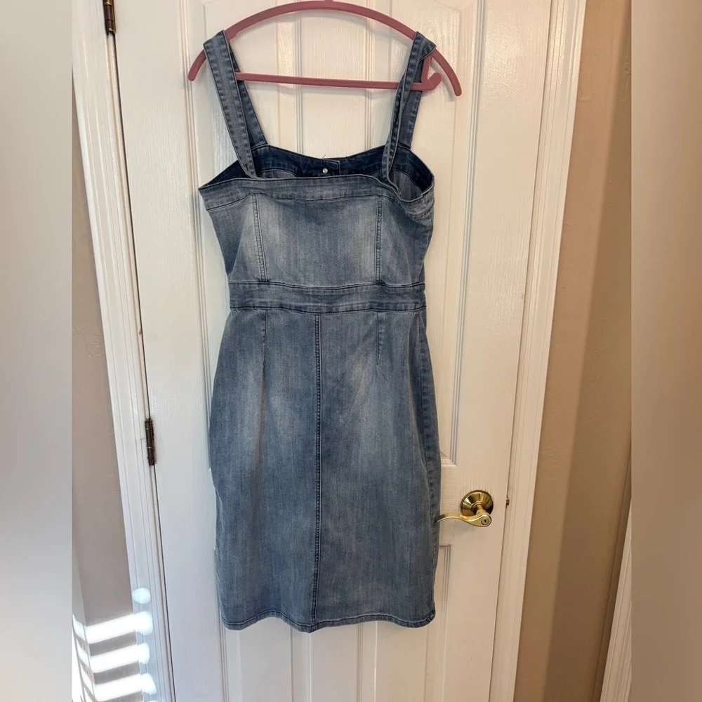 Indigo Rein Blue Denim Dress Women’s Sz M Button Down Jumper Sun Dress Western - Picture 2 of 6